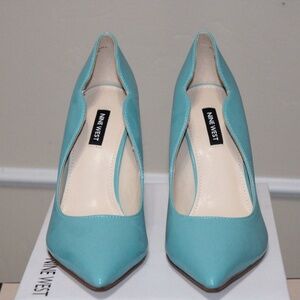 NINE WEST FOXY POINTY-TOE STILETTO PUMPS A MEDIUM BLUE LEATHER FINISH